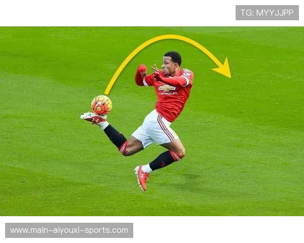 足球中场40米吊射轰动全网|震撼瞬间背后的精彩与故事 足球中场40米吊射轰动全网|震撼瞬间背后的精彩与故事