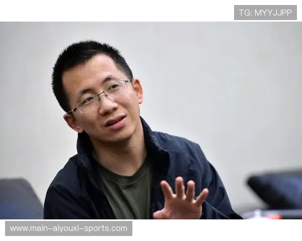 张一鸣主导转型，算法公司升级为AI企业，张一鸣技术